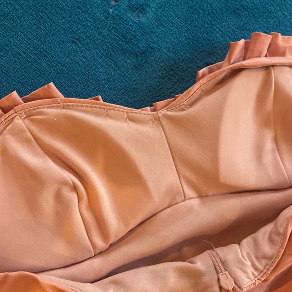 Iridescent seashell rose colored sleeveless dress - Picture 5 of 5